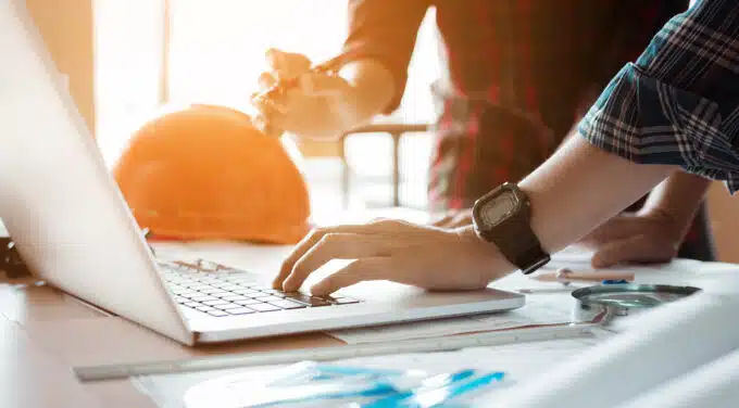 6 Benefits of Using JOC Program Management Software